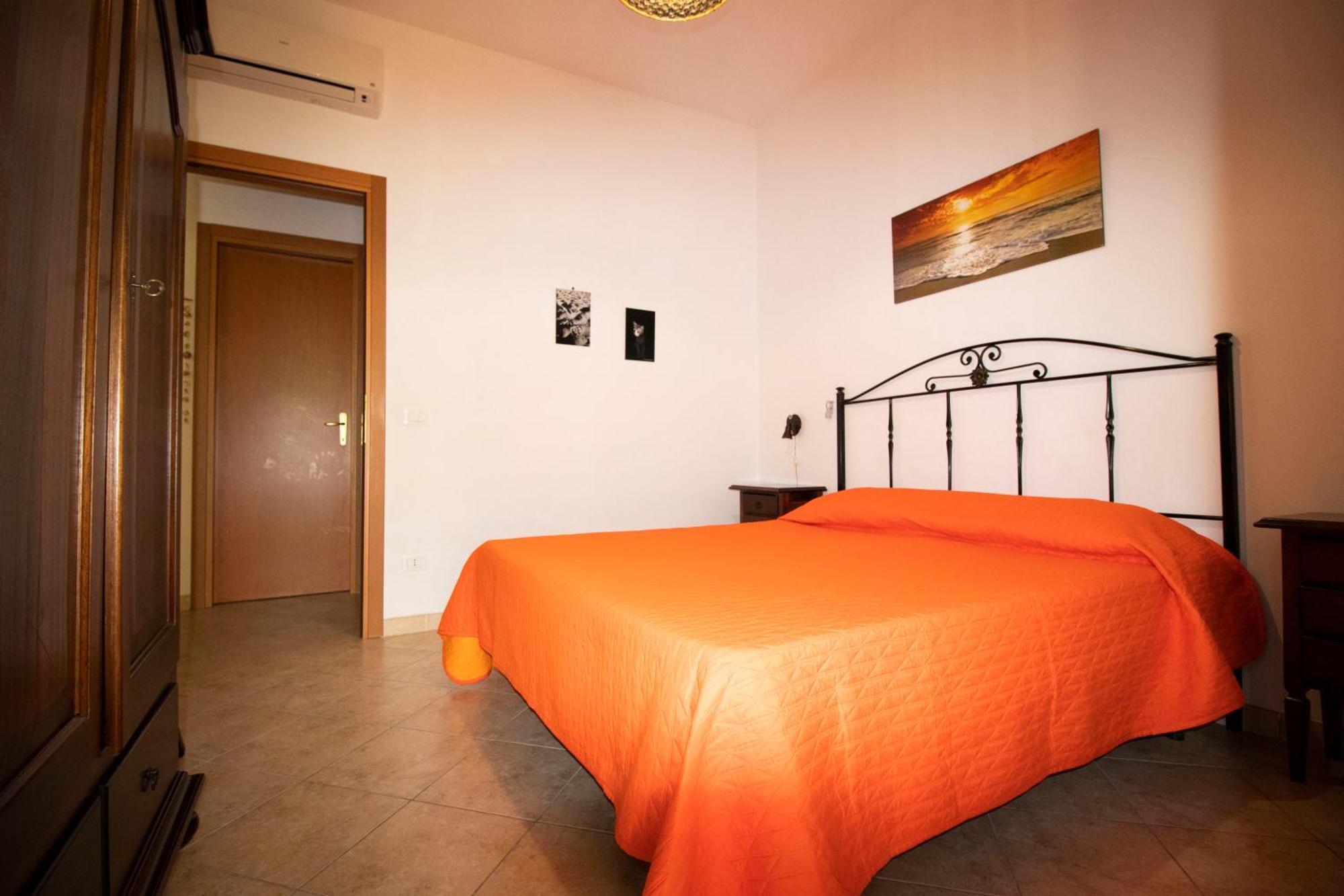 Case Vacanza Cristina Site In Antico Baglio E In Via Abruzzi N 161 Сан-Віто-Ло-Капо Екстер'єр фото